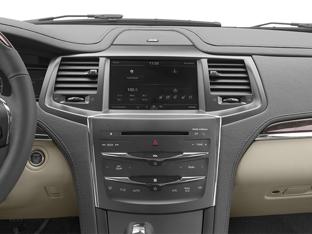 Used 2013  Lincoln Base image 10