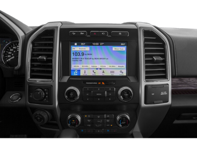 Used 2019 Green Ford Lariat image 9