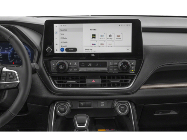 New 2026 Wind Chill Pearl Toyota Platinum image 7