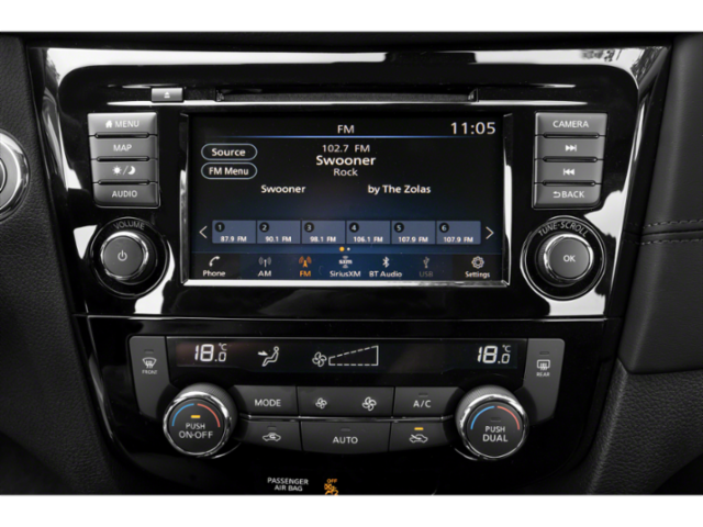 Used 2021 Glacier White Nissan S image 7
