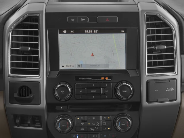 Used 2017 Oxford White Ford Lariat image 14