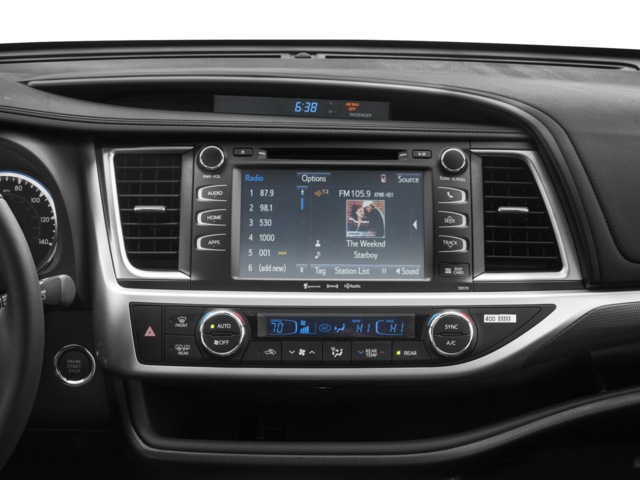 Used 2018 Black Toyota SE image 7