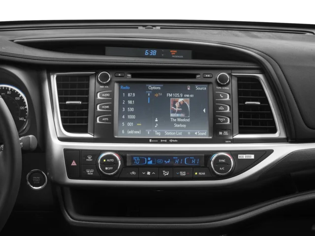 Used 2018 Black Toyota SE image 7