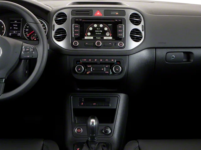 Used 2010 Black Volkswagen S image 9