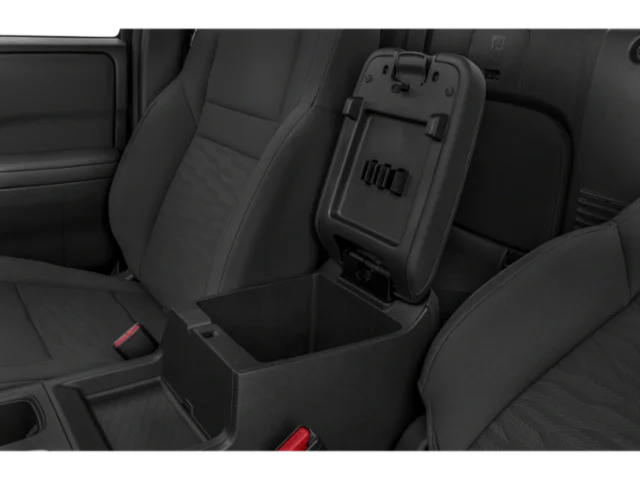 Used 2022 Glacier White Nissan S image 11