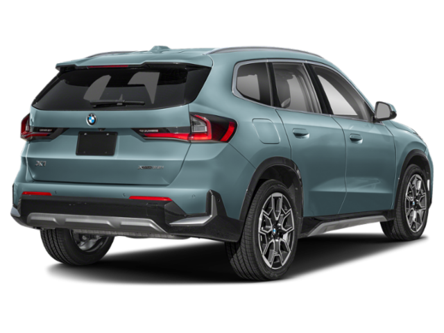 Used 2023 Green Metallic BMW xDrive28i image 2
