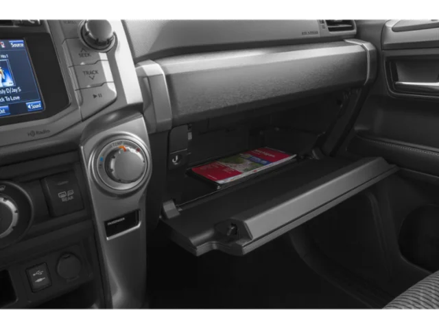 Used 2015 Gray Toyota SR5 image 24