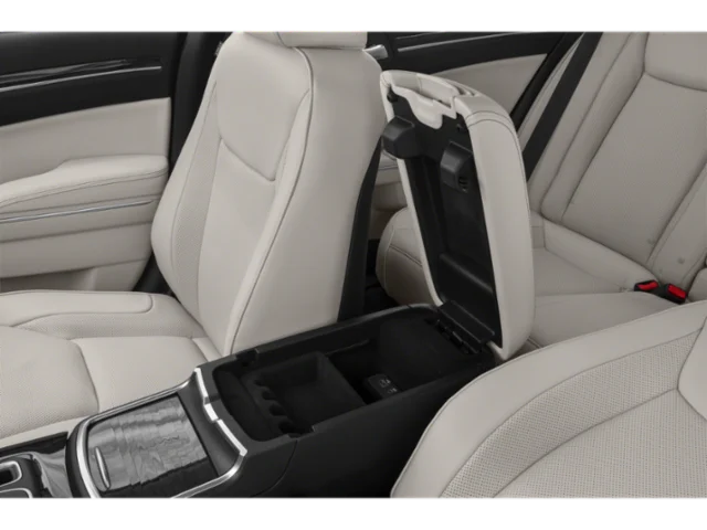 Used 2018 Gray Chrysler Touring image 12