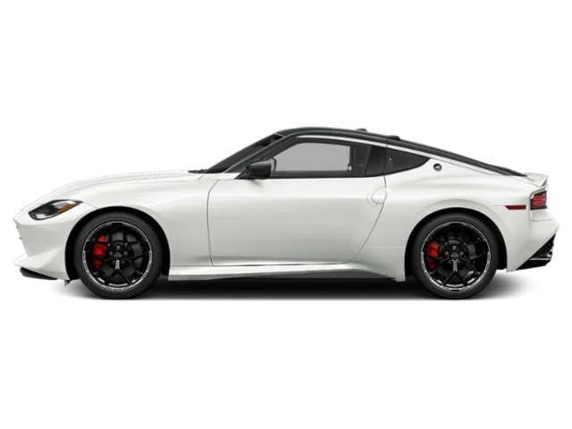 New 2027 Pearl White TriCoat / Super Black Two-tone Nissan Performance image 2