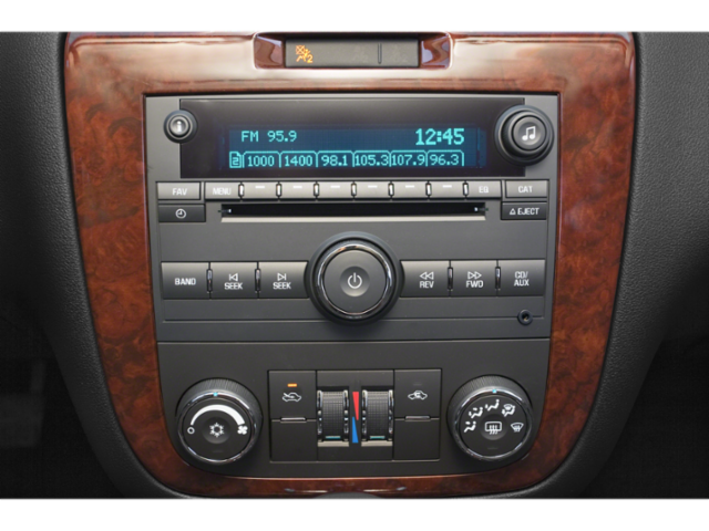 Used 2015 Gray Chevrolet LS image 7