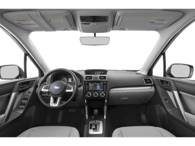 Used 2018 Silver Subaru 2.5i Premium image 5