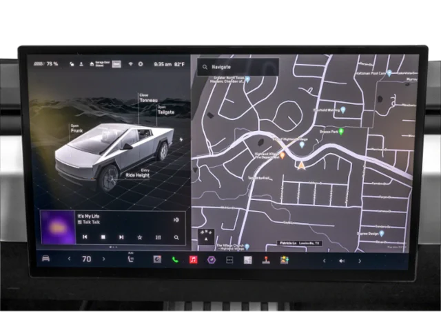 Used 2025  Tesla Cyberbeast image 15