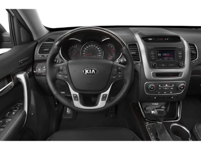 Used 2015 Silver Kia LX image 10