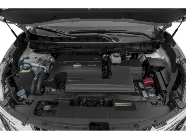 Used 2015 Silver Nissan S image 11