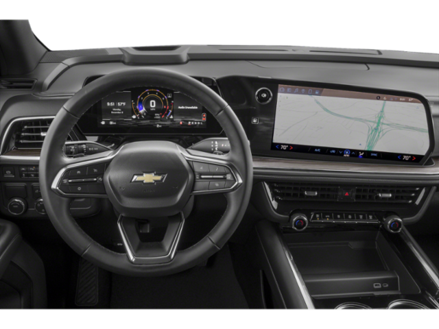 2026 Chevrolet Suburban LS photo 3