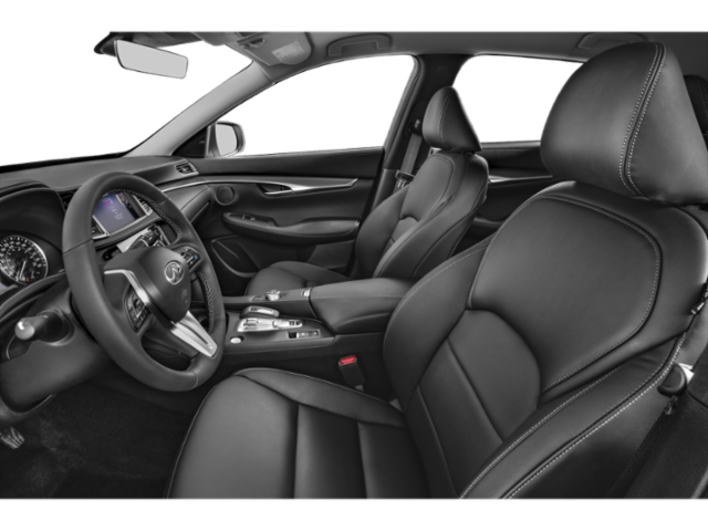 Used 2024 White INFINITI LUXE image 6