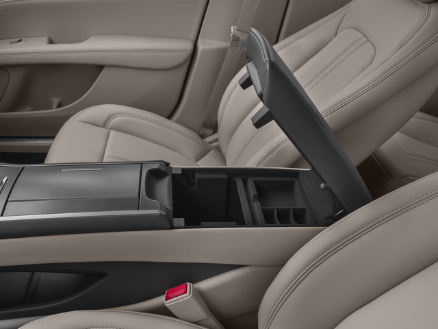 Used 2018 Blue Lincoln Reserve image 12