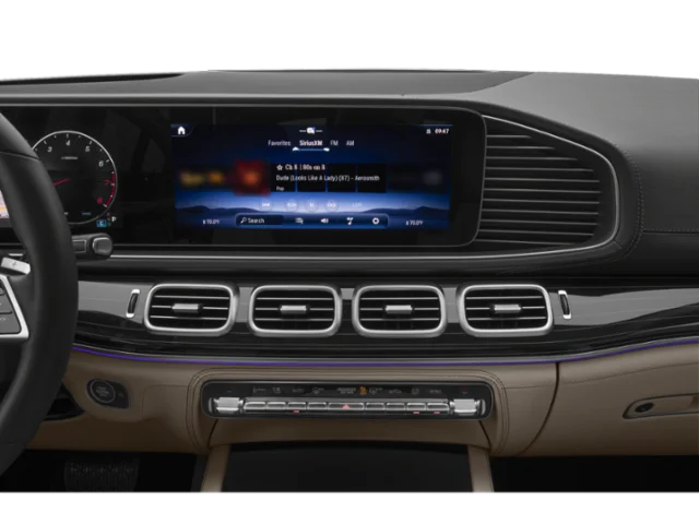New 2026 Polar White Mercedes-Benz 580 4MATIC® image 7