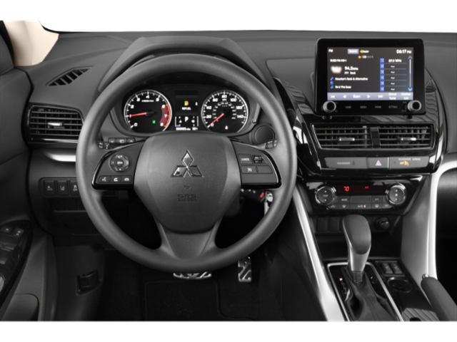 Used 2022 Silver Mitsubishi LE image 10