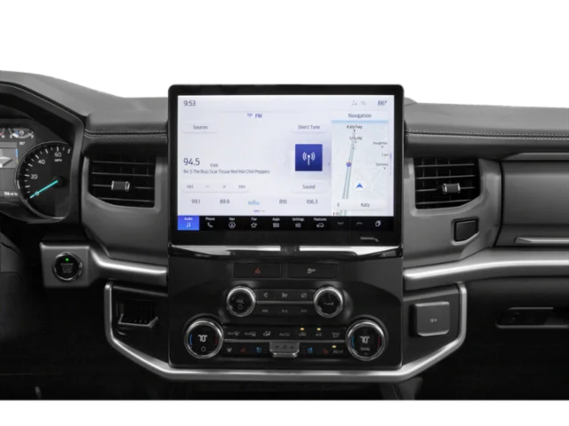 Used 2022 White Ford XLT image 7