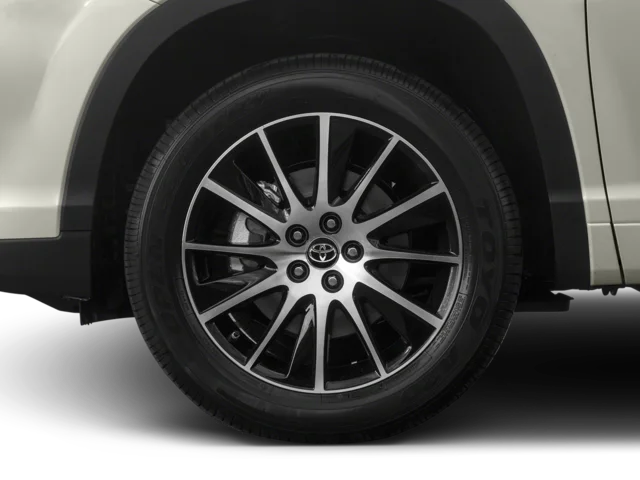 Used 2018 Black Toyota SE image 8