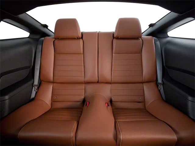 Used 2010  Ford GT Premium image 22