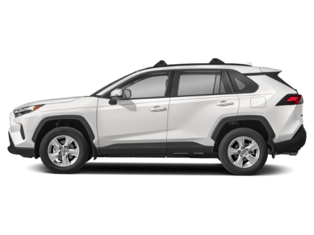 Used 2022  Toyota XLE image 3
