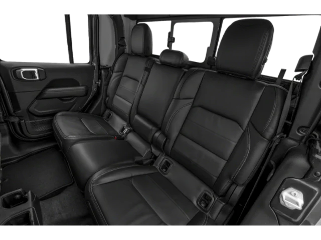 Used 2022 Black Clearcoat Jeep High Altitude image 10