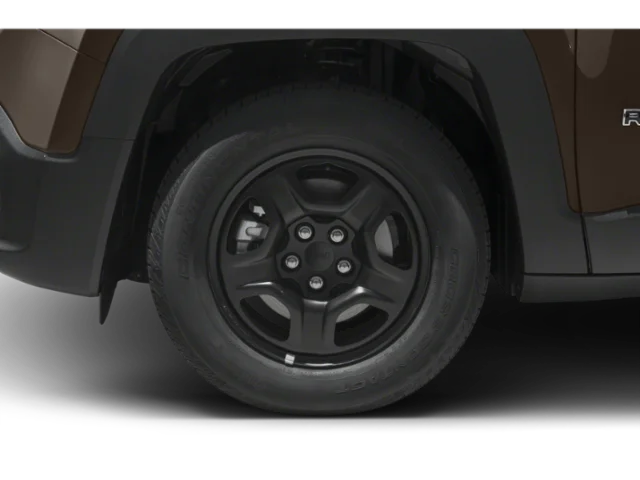 Used 2015 Black Jeep Latitude image 11