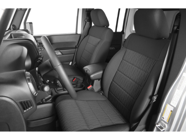 Used 2015 Bright White Clearcoat Jeep Unlimited Sport image 7
