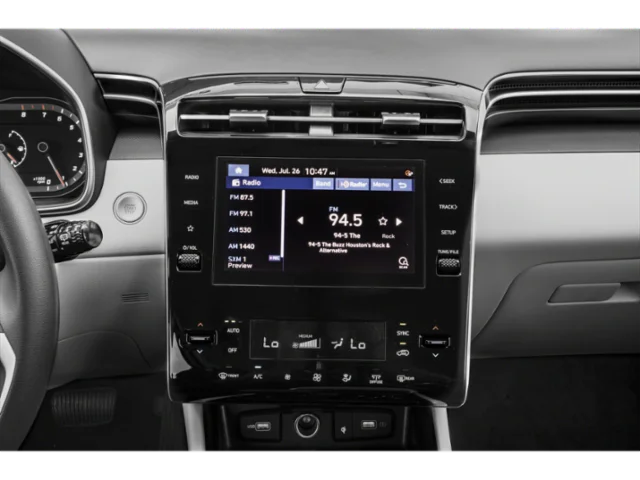 Used 2024 Silver Hyundai SEL image 10