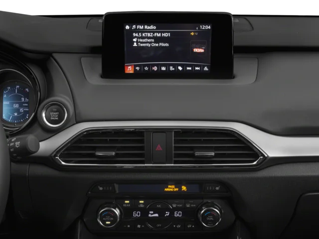 Used 2016 Silver Mazda Sport image 7
