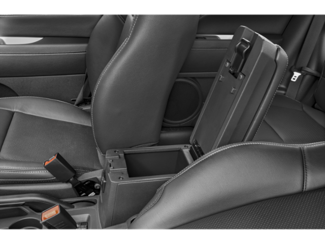 Used 2015 Black Jeep Latitude image 12