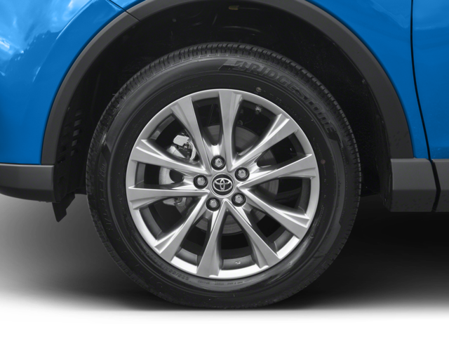 Used 2017 Barcelona Red M Toyota LIMITED image 8