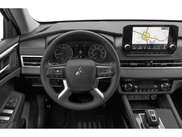 Used 2024 Silver Mitsubishi SE image 4
