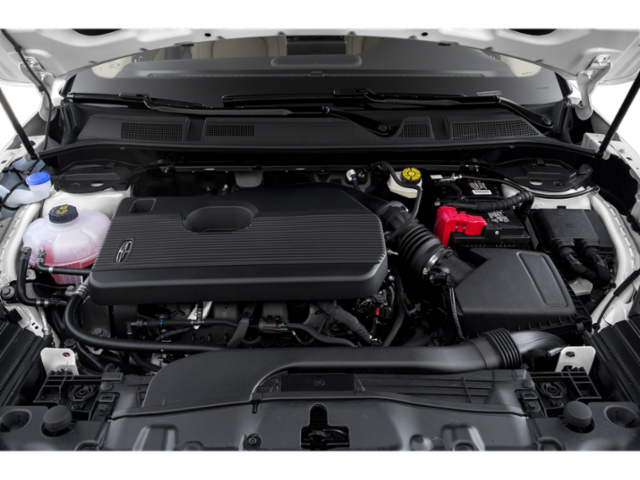 Used 2022 Red Lincoln Reserve image 17