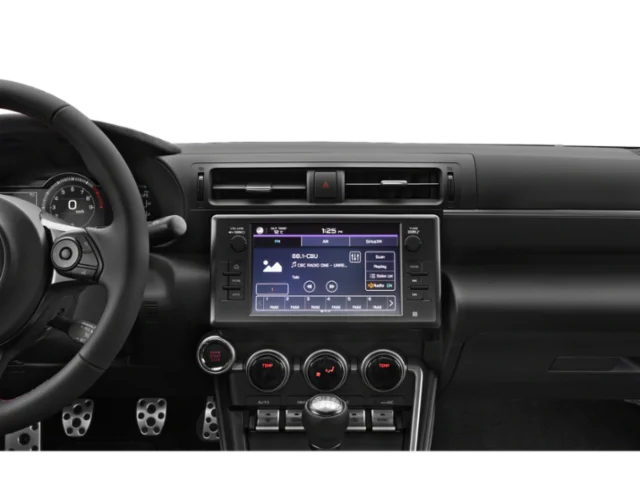 Used 2023  Subaru Limited image 10
