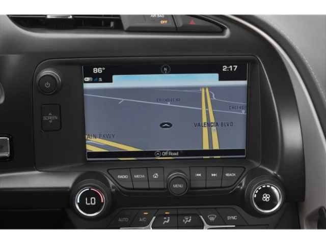 Used 2019 White Chevrolet Grand Sport image 13