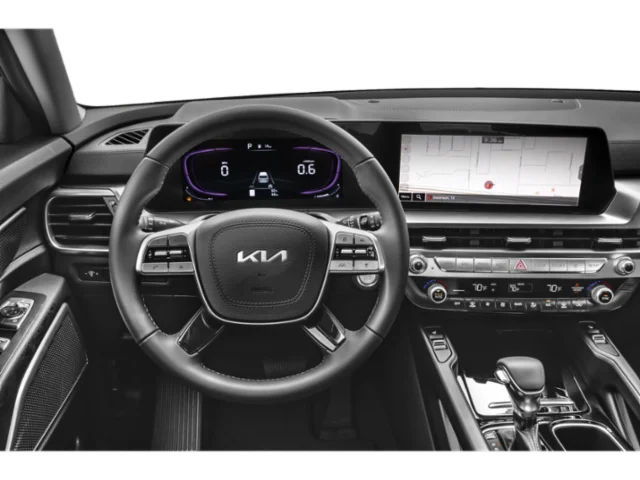 Used 2025 Glacial White Pearl Kia S image 4