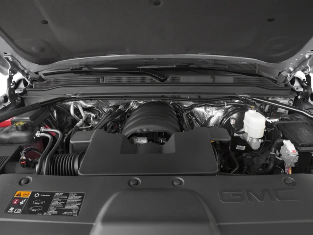 Used 2018 Silver GMC Denali image 18