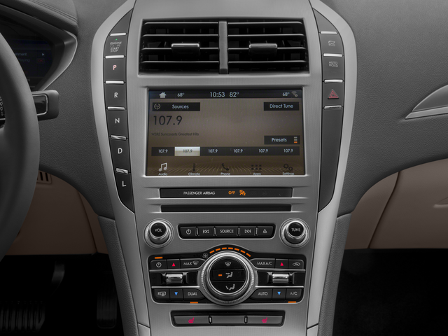 Used 2018 Blue Lincoln Reserve image 7