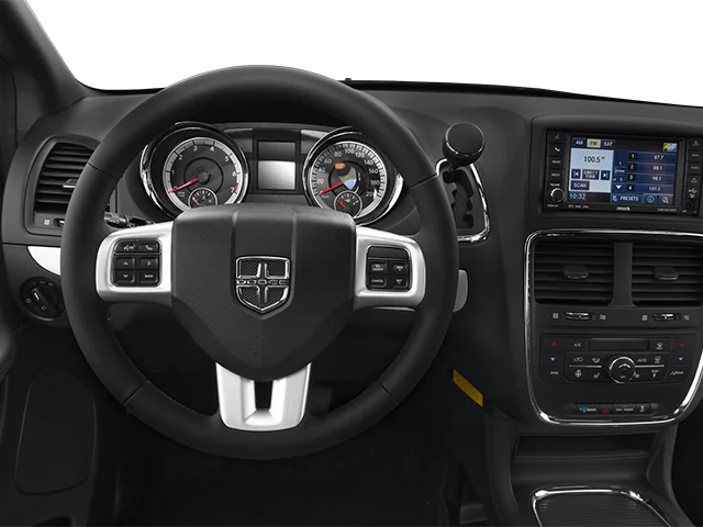 Used 2013 Bright White Clearcoat Dodge SXT image 4