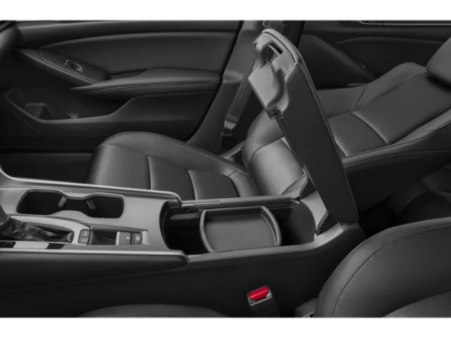 Used 2019  Honda Sport image 17