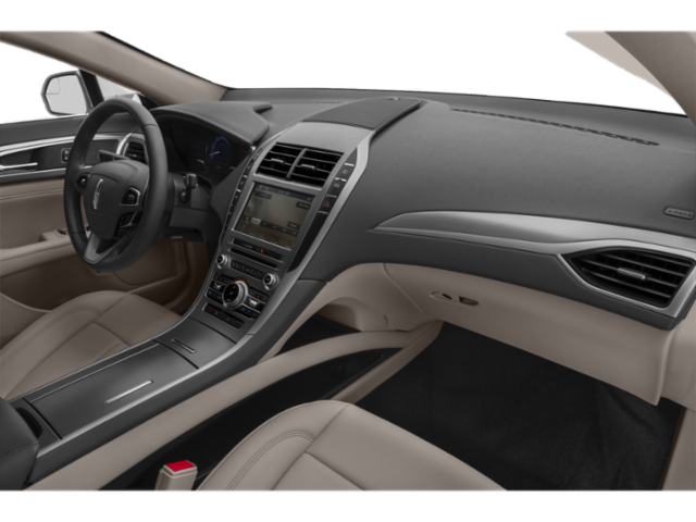 Used 2020 Black Metallic Lincoln Reserve image 14