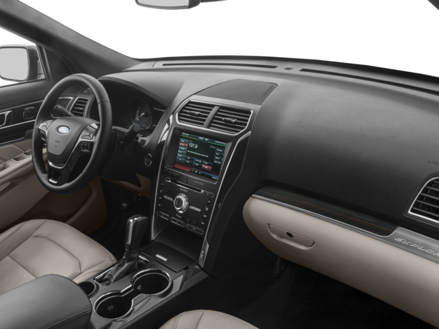 Used 2017 White Gold Metallic Ford Limited image 13