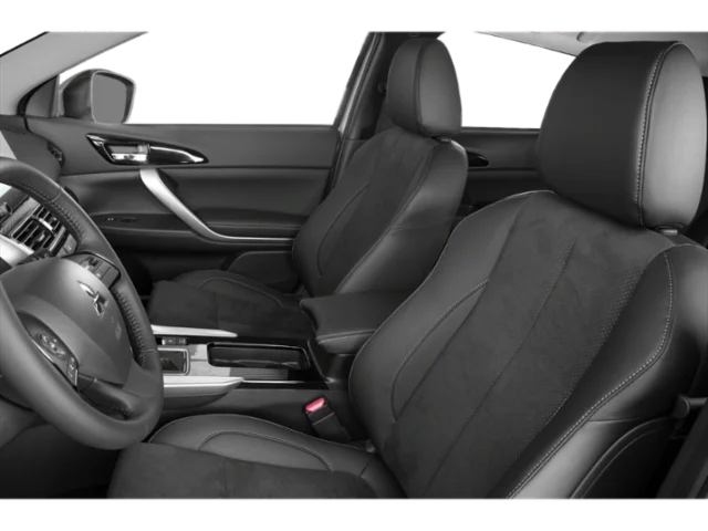 Used 2023 Silver Mitsubishi SE image 6