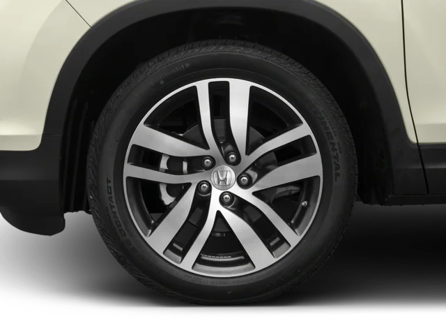 Used 2017 Crystal Black Pearl Honda Touring image 8