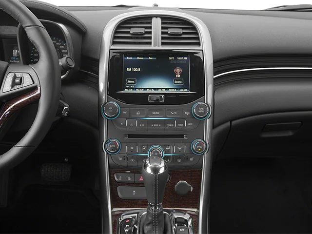 Used 2013 Silver Ice Metallic Chevrolet LT image 9