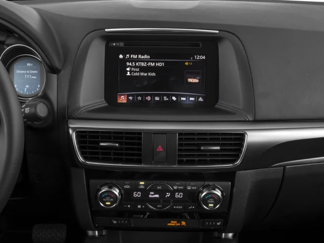 Used 2016 White Mazda Grand Touring image 7