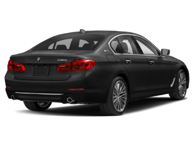 Used 2019 Black Sapphire Metallic BMW 530e xDrive iPerformance image 2